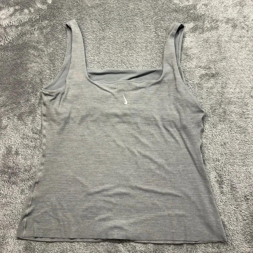 Nike Tank Top Women Large Grey Good Yoga Dri-FIT Square Neck Shelf Bra 820